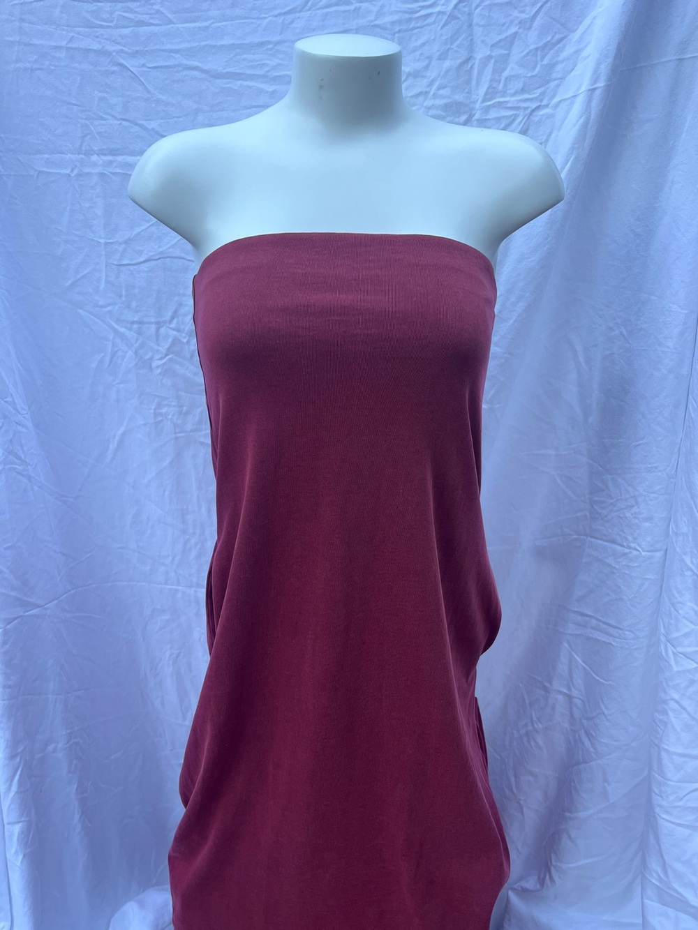 Zara Strapless Cotton Dress w/Pockets. Burgundy. Size S